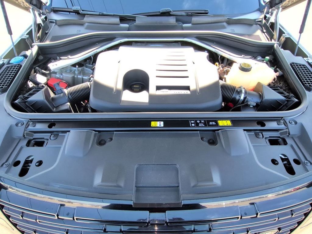 Thumbnail: 2024 Land Rover Range Rover - 9