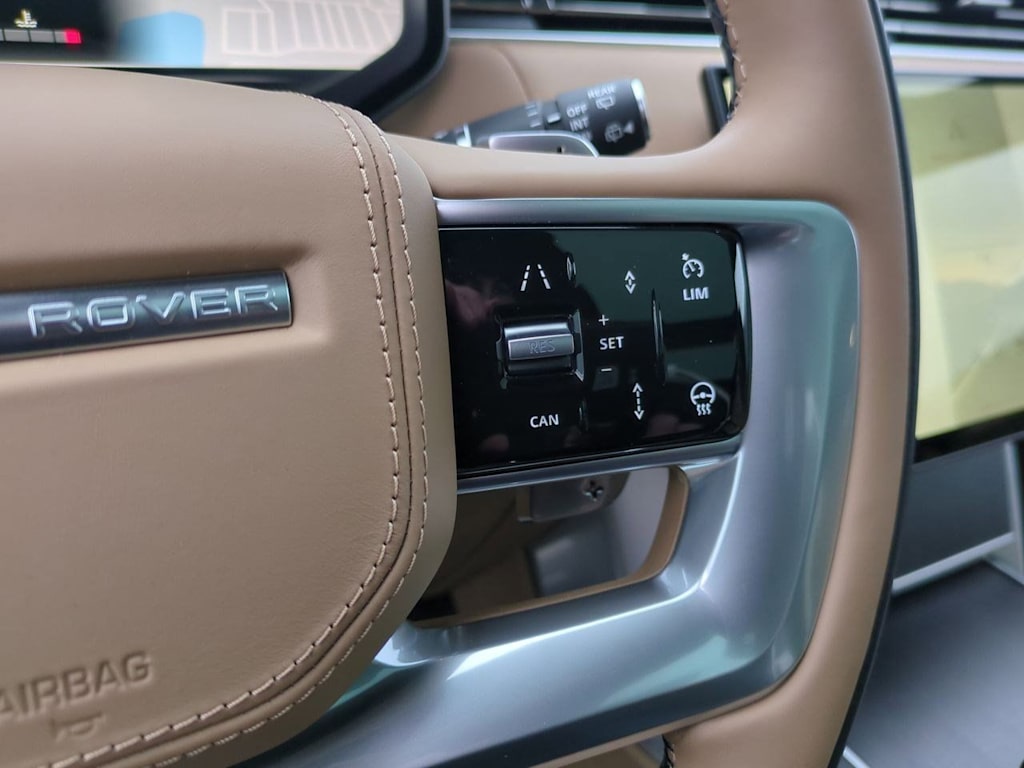 Thumbnail: 2026 Land Rover Range Rover - 29