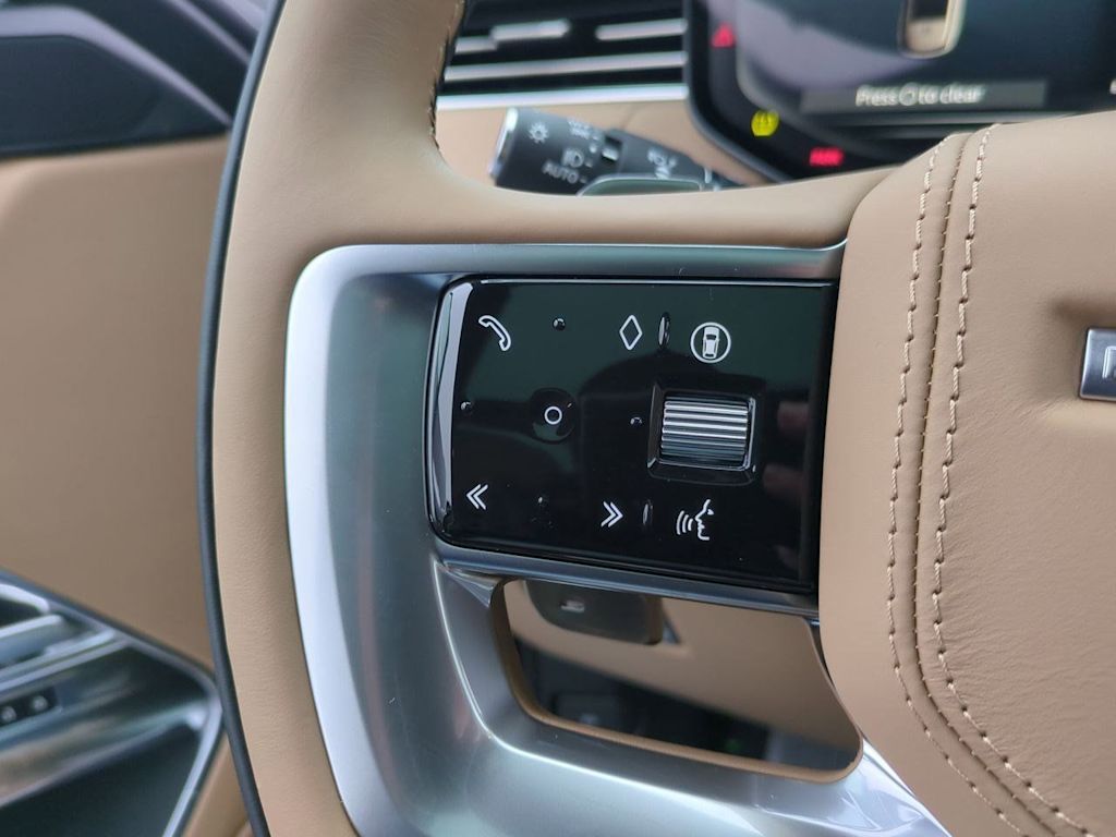 Thumbnail: 2026 Land Rover Range Rover - 28