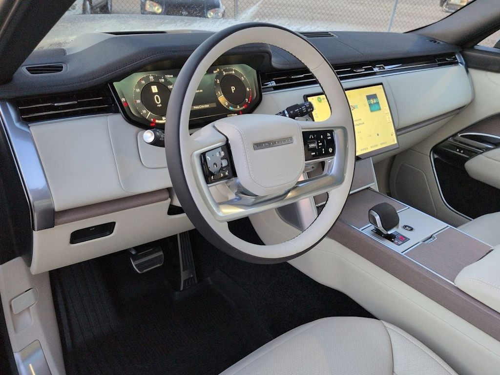 Thumbnail: 2026 Land Rover Range Rover - 2