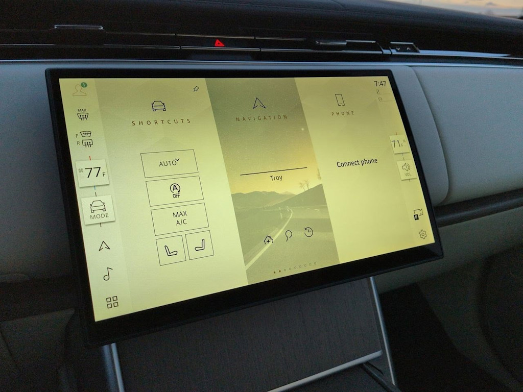 Thumbnail: 2026 Land Rover Range Rover - 13