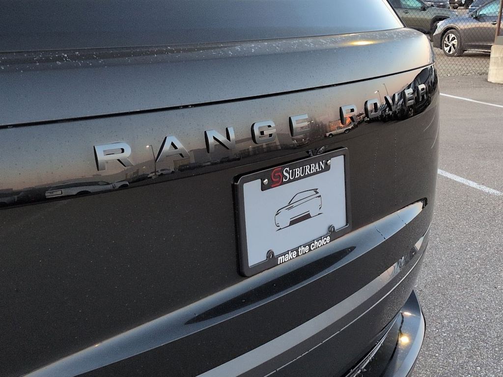 Thumbnail: 2026 Land Rover Range Rover - 23