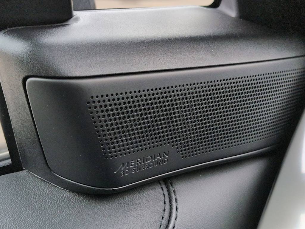 Thumbnail: 2026 Land Rover Range Rover - 34