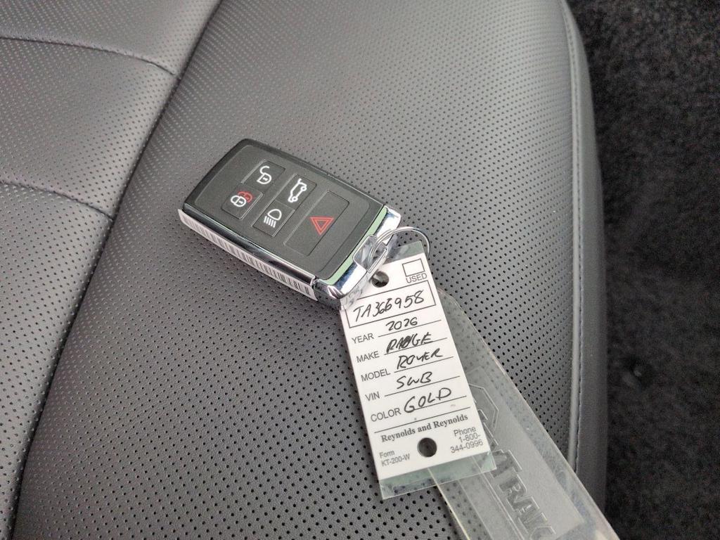 Thumbnail: 2026 Land Rover Range Rover - 17