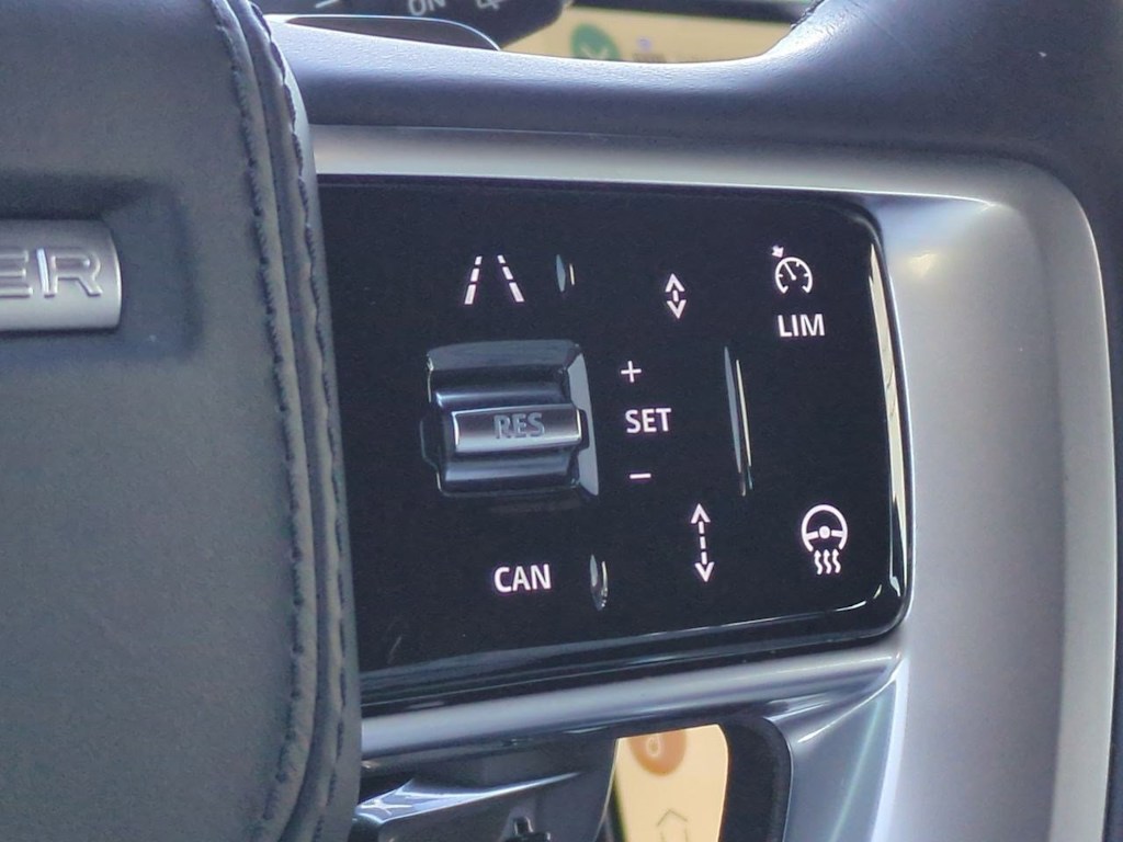 Thumbnail: 2024 Land Rover Range Rover - 30