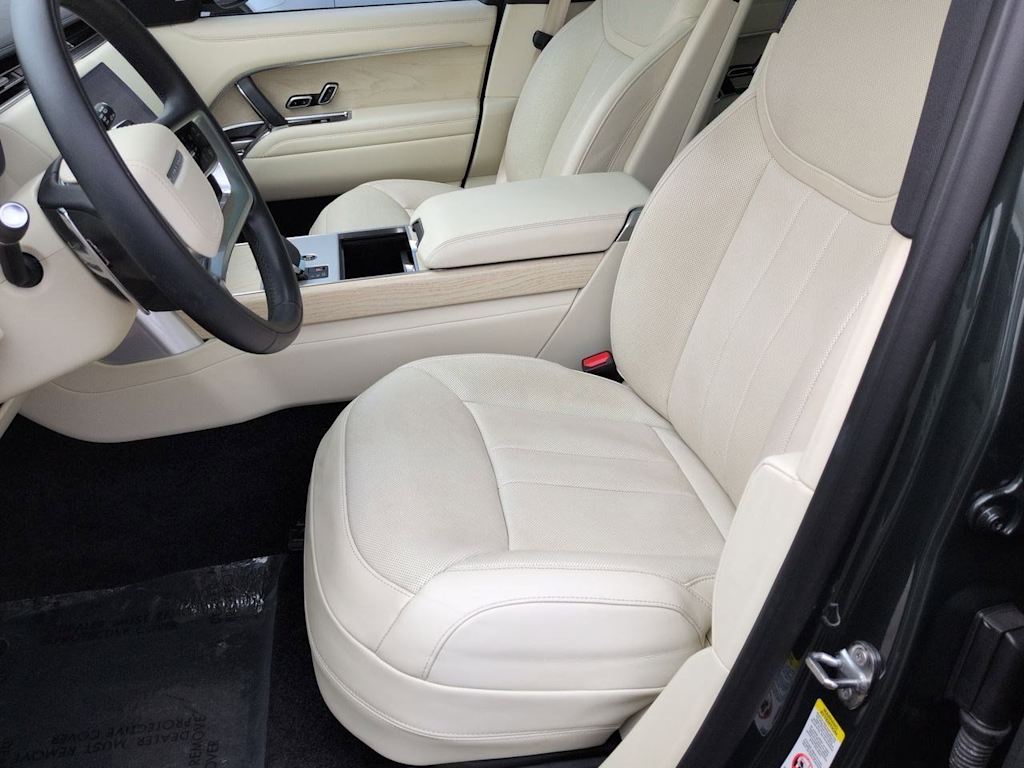 Thumbnail: 2024 Land Rover Range Rover - 10