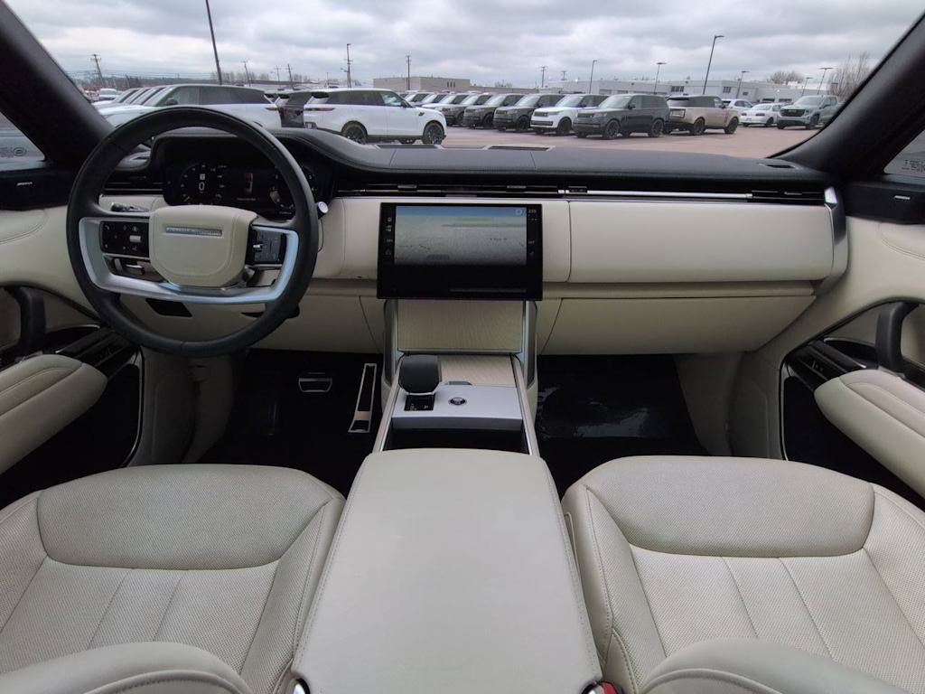 Thumbnail: 2024 Land Rover Range Rover - 9
