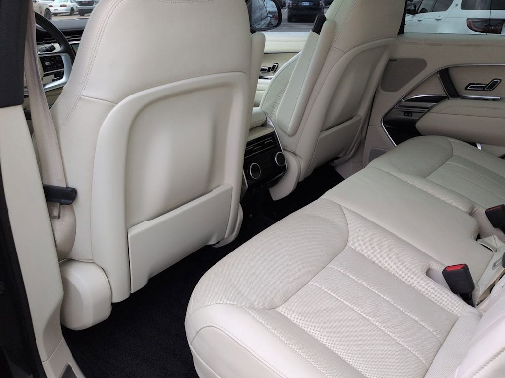 Thumbnail: 2024 Land Rover Range Rover - 12