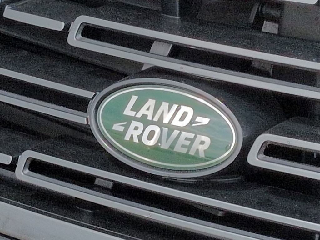 Thumbnail: 2026 Land Rover Range Rover - 7