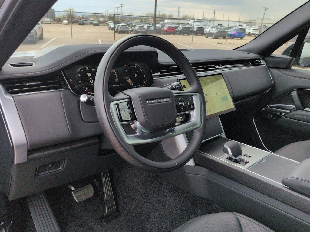 Thumbnail: 2026 Land Rover Range Rover - 2