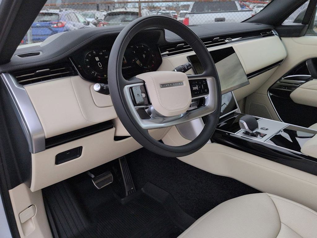 Thumbnail: 2026 Land Rover Range Rover - 2