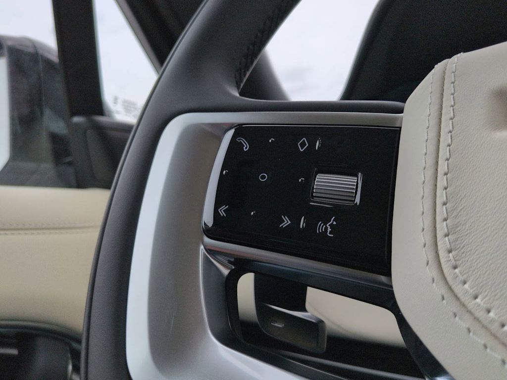 Thumbnail: 2026 Land Rover Range Rover - 29