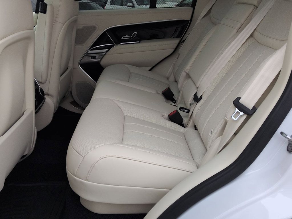 Thumbnail: 2026 Land Rover Range Rover - 26