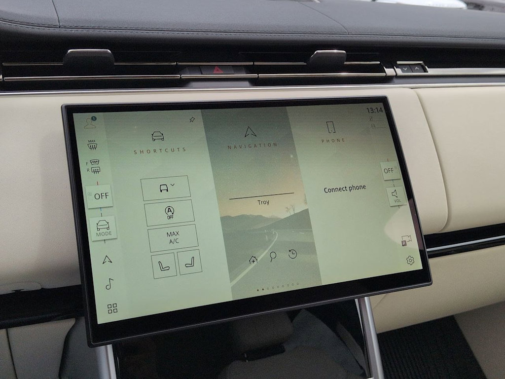 Thumbnail: 2026 Land Rover Range Rover - 15