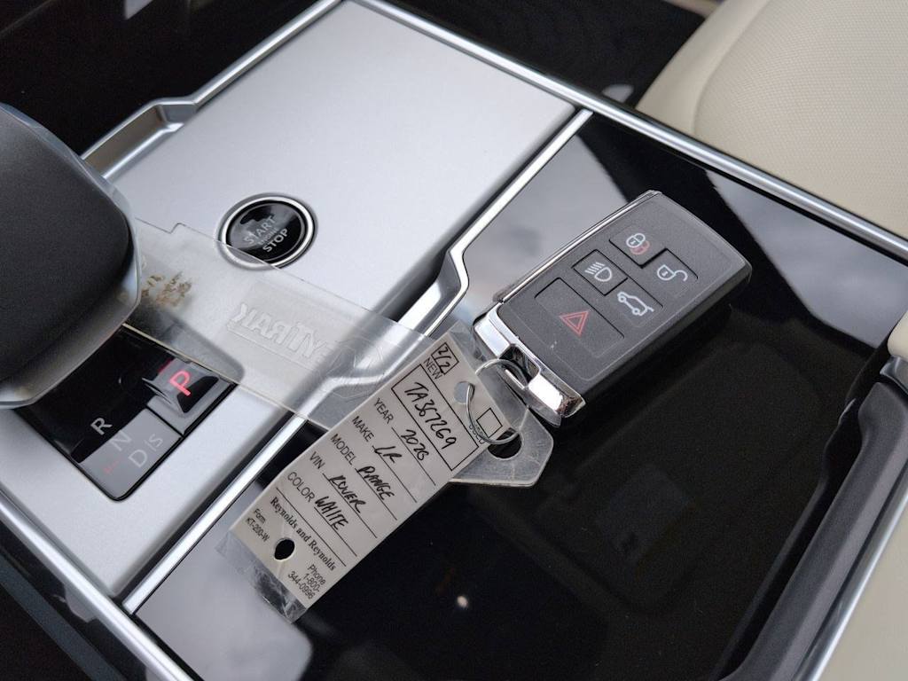 Thumbnail: 2026 Land Rover Range Rover - 37