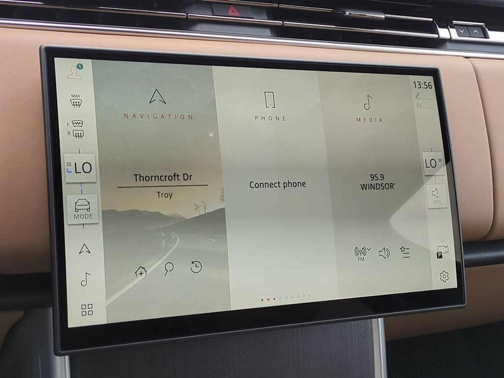 Thumbnail: 2025 Land Rover Range Rover - 31