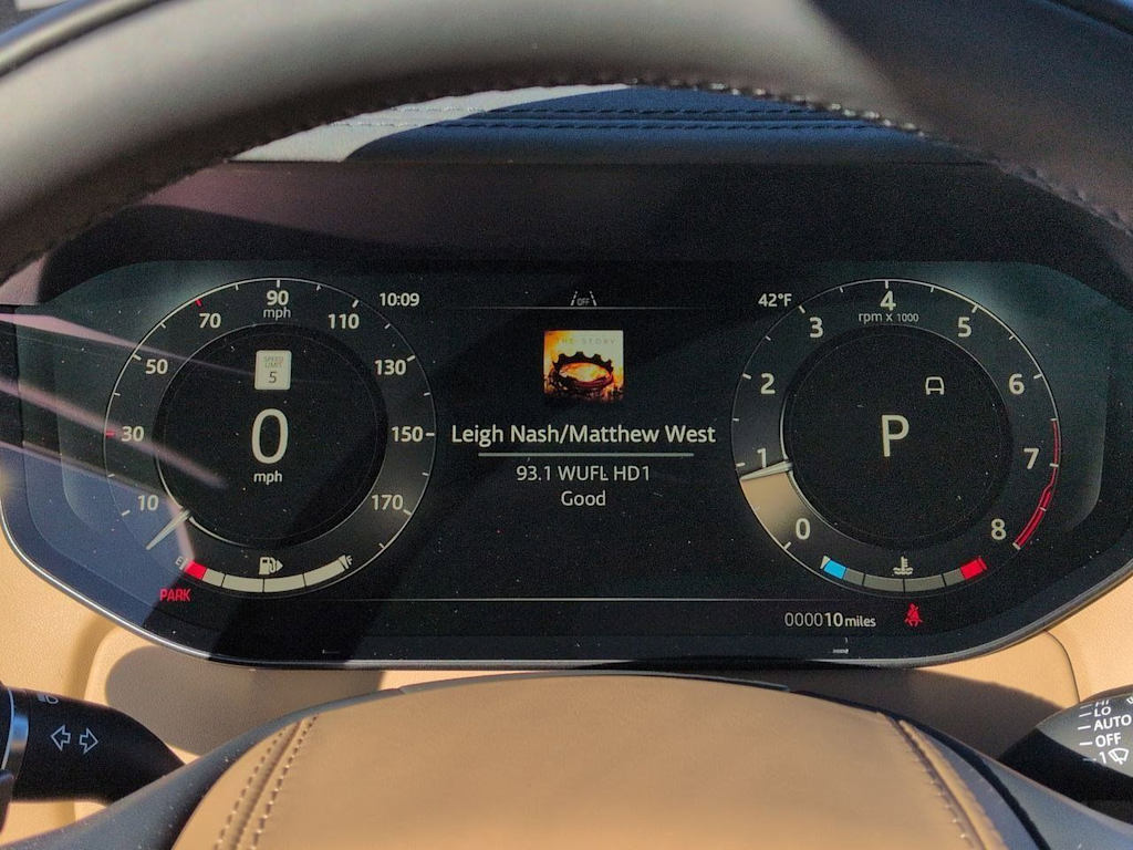 Thumbnail: 2026 Land Rover Range Rover - 15