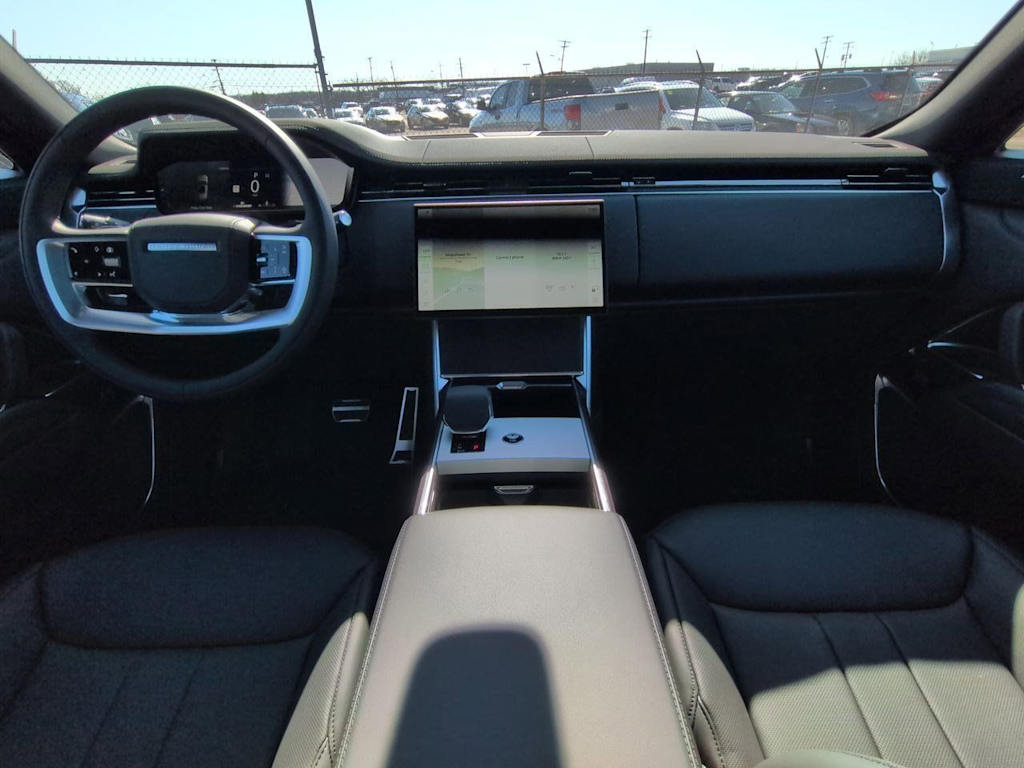 Thumbnail: 2026 Land Rover Range Rover - 9