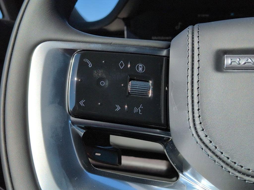 Thumbnail: 2026 Land Rover Range Rover - 14