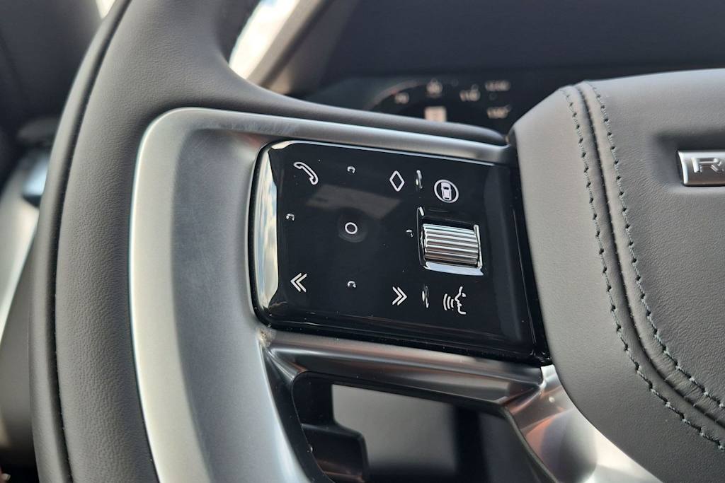Thumbnail: 2026 Land Rover Range Rover - 30