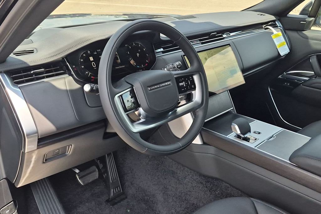 Thumbnail: 2026 Land Rover Range Rover - 2