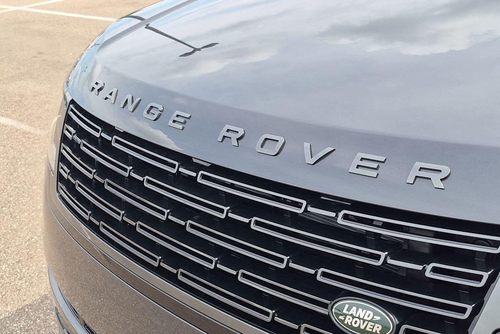 Thumbnail: 2026 Land Rover Range Rover - 23