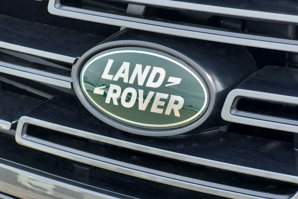 Thumbnail: 2026 Land Rover Range Rover - 6
