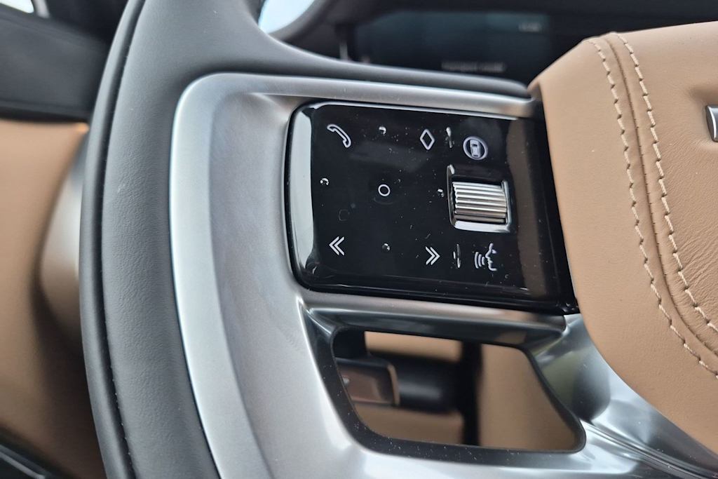 Thumbnail: 2026 Land Rover Range Rover - 28