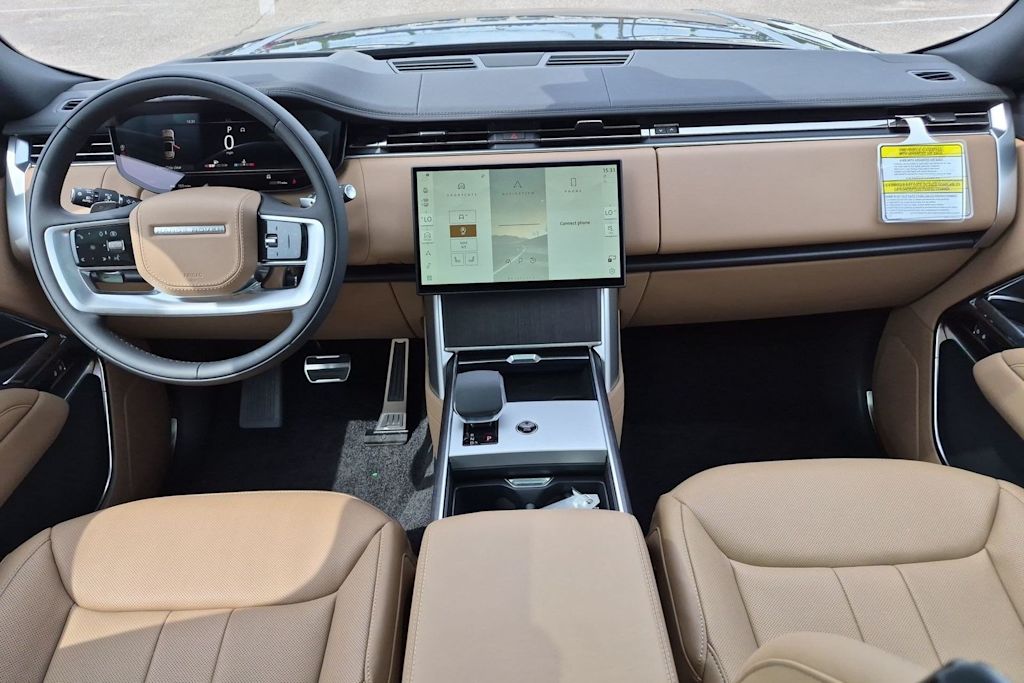 Thumbnail: 2026 Land Rover Range Rover - 9