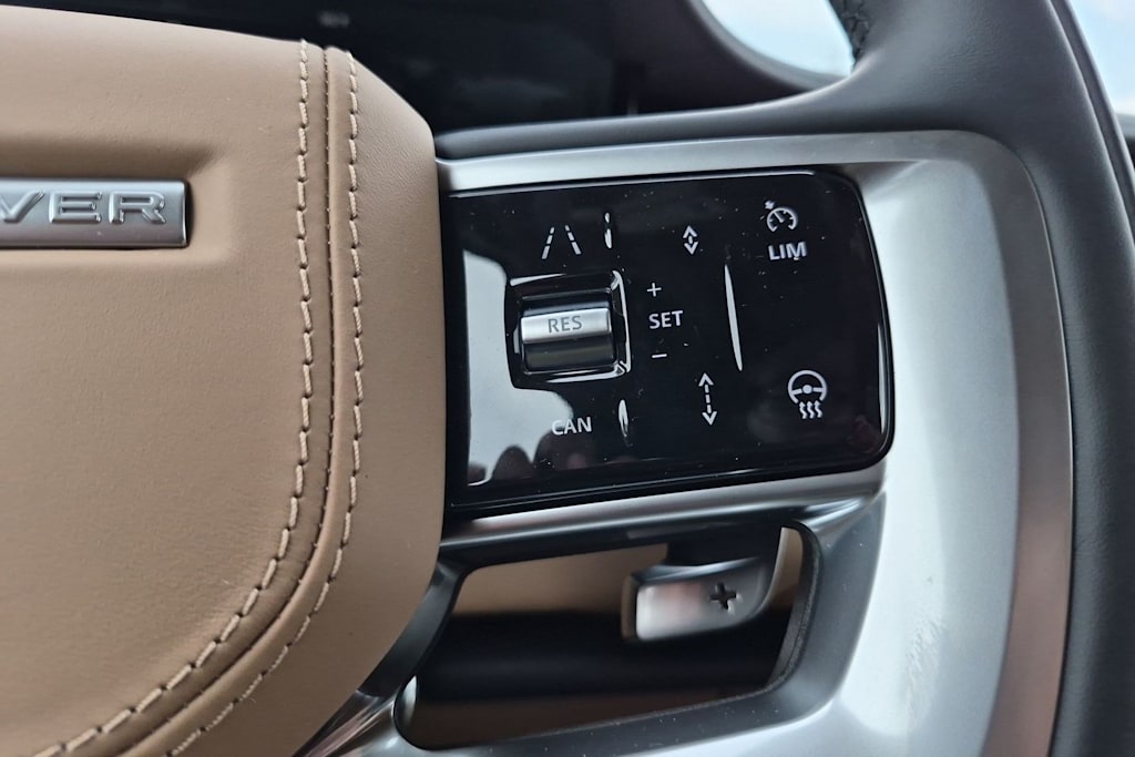 Thumbnail: 2026 Land Rover Range Rover - 29