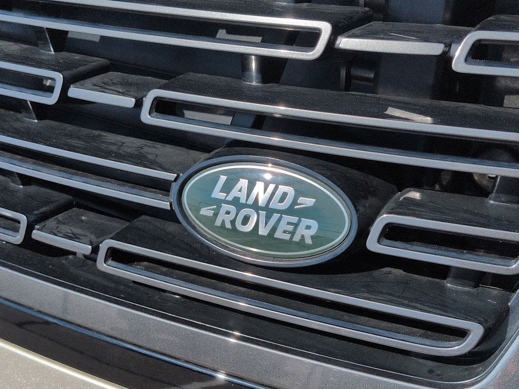 Thumbnail: 2026 Land Rover Range Rover - 6
