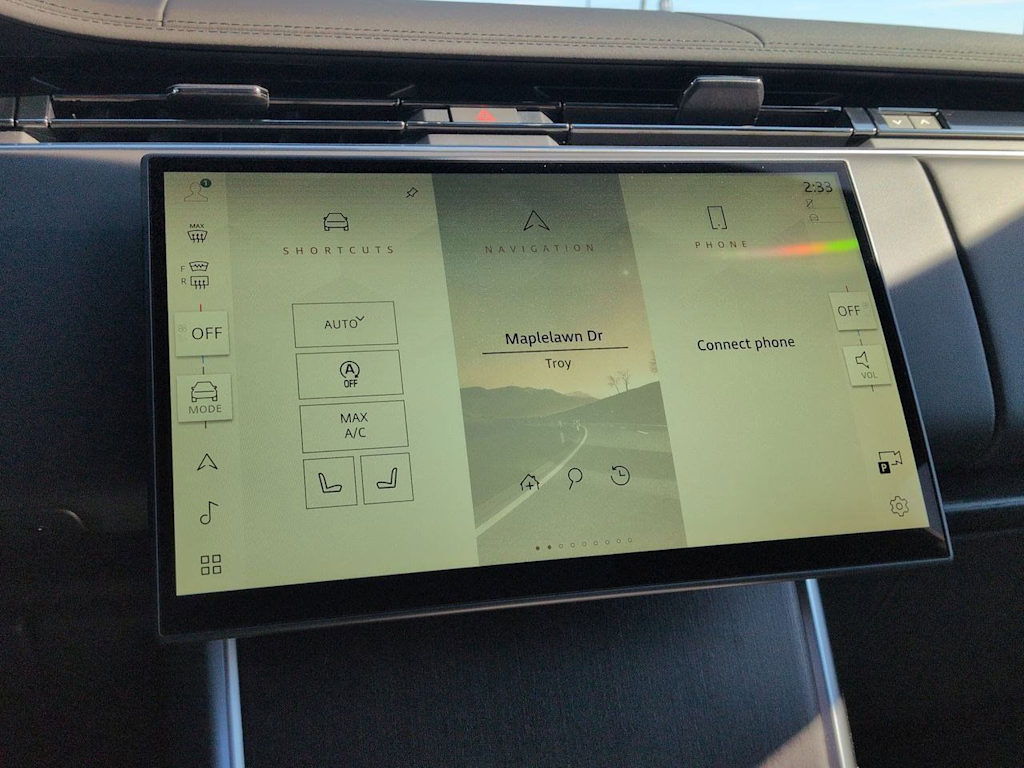 Thumbnail: 2026 Land Rover Range Rover - 14