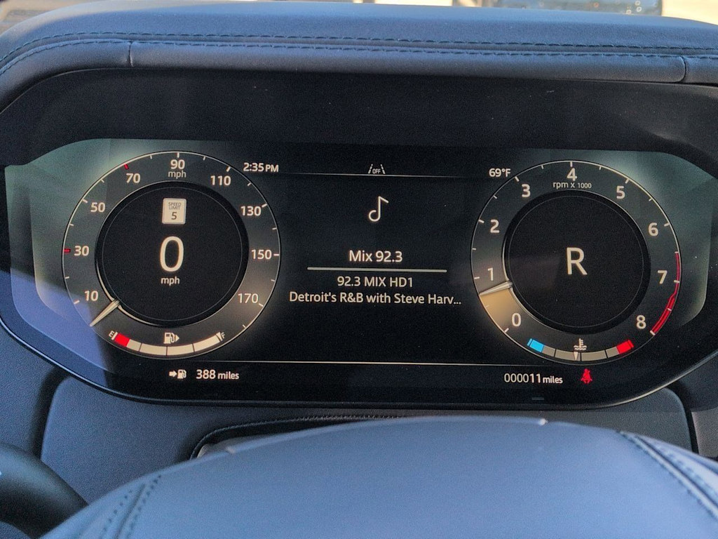 Thumbnail: 2026 Land Rover Range Rover - 16