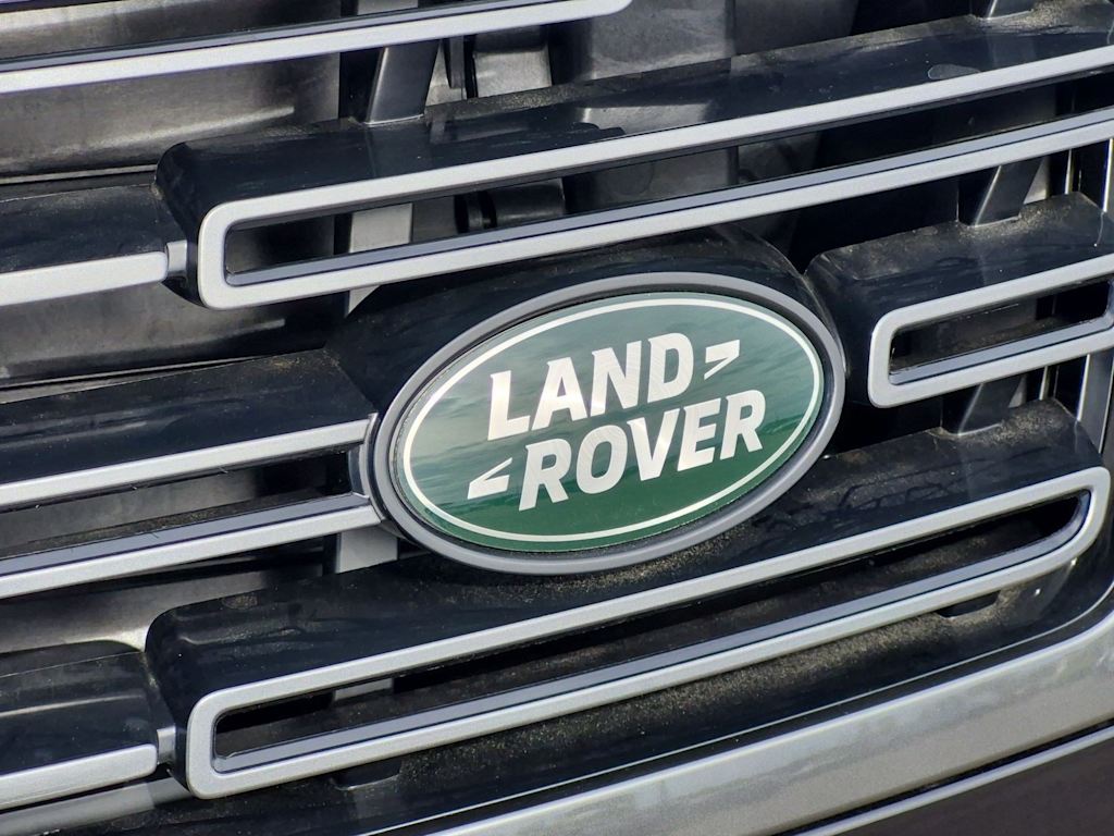 Thumbnail: 2027 Land Rover Range Rover - 7