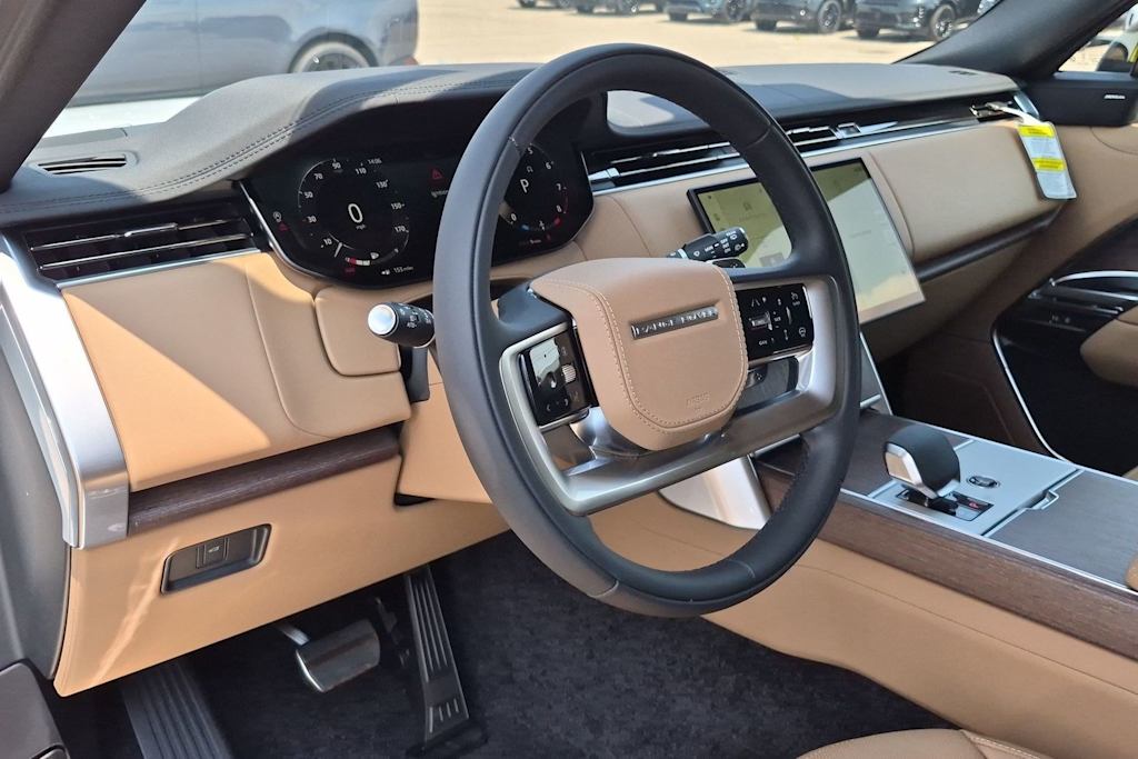 Thumbnail: 2026 Land Rover Range Rover - 2