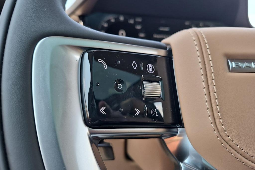 Thumbnail: 2026 Land Rover Range Rover - 28