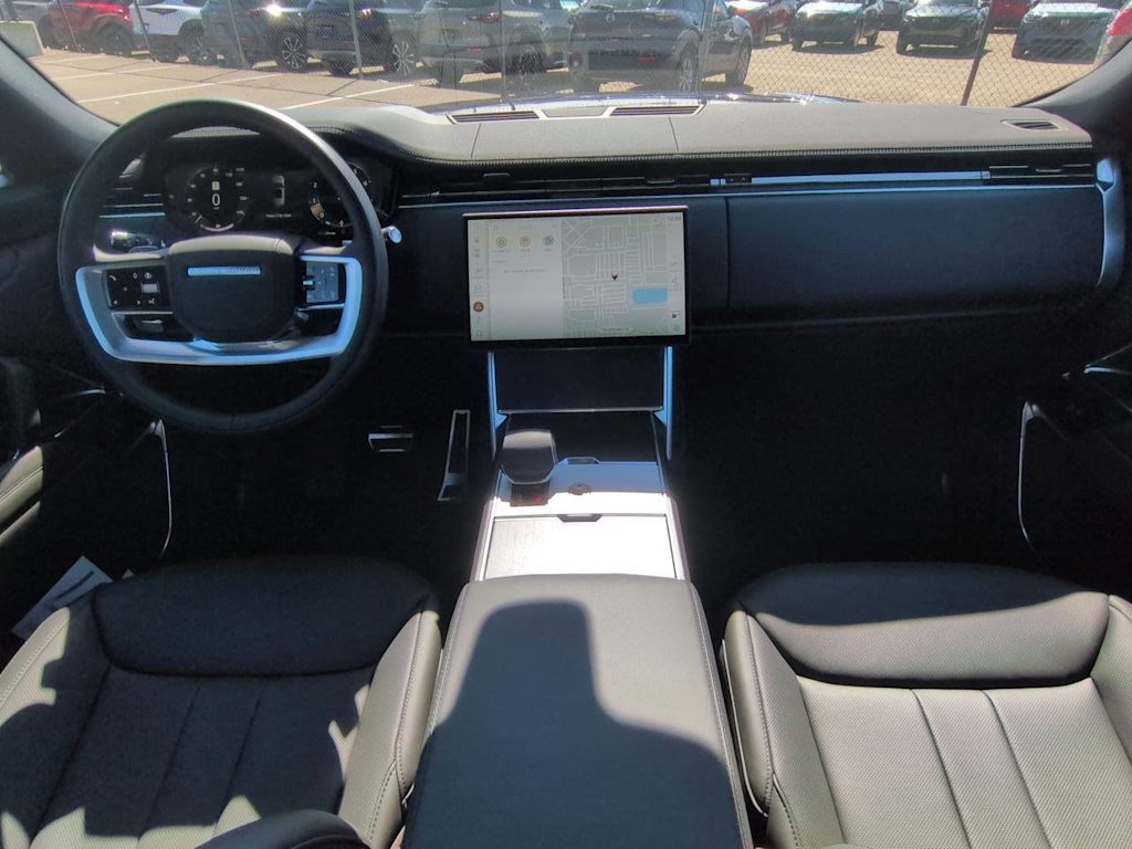 Thumbnail: 2026 Land Rover Range Rover - 9