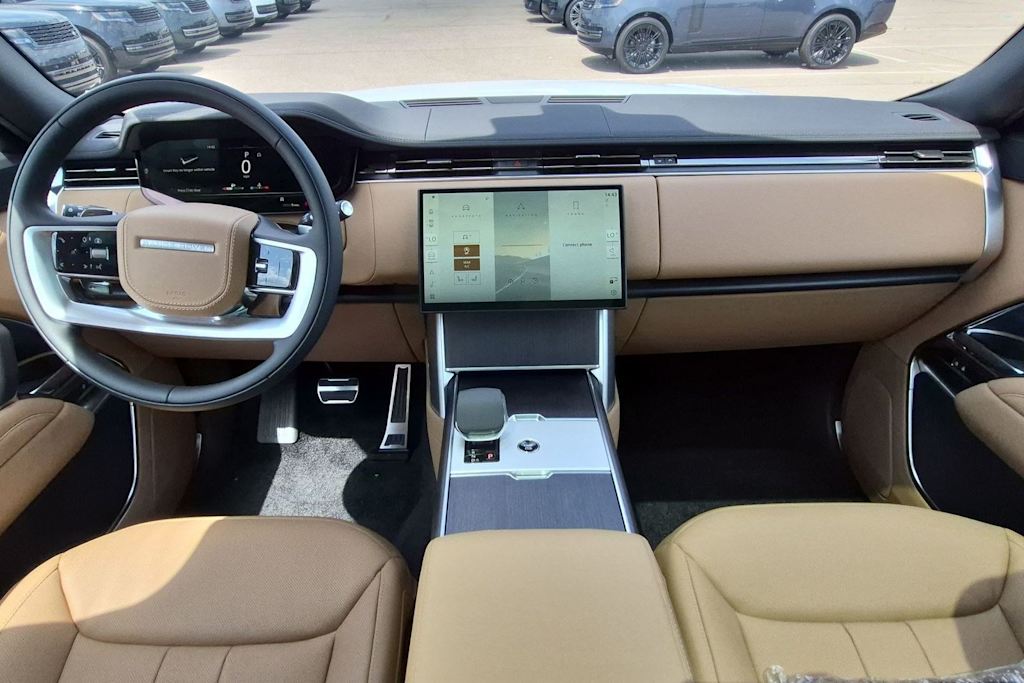 Thumbnail: 2026 Land Rover Range Rover - 9