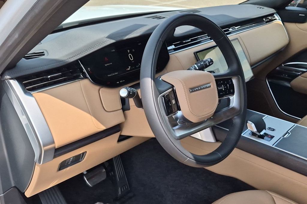 Thumbnail: 2026 Land Rover Range Rover - 2
