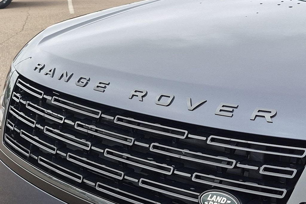 Thumbnail: 2026 Land Rover Range Rover - 24