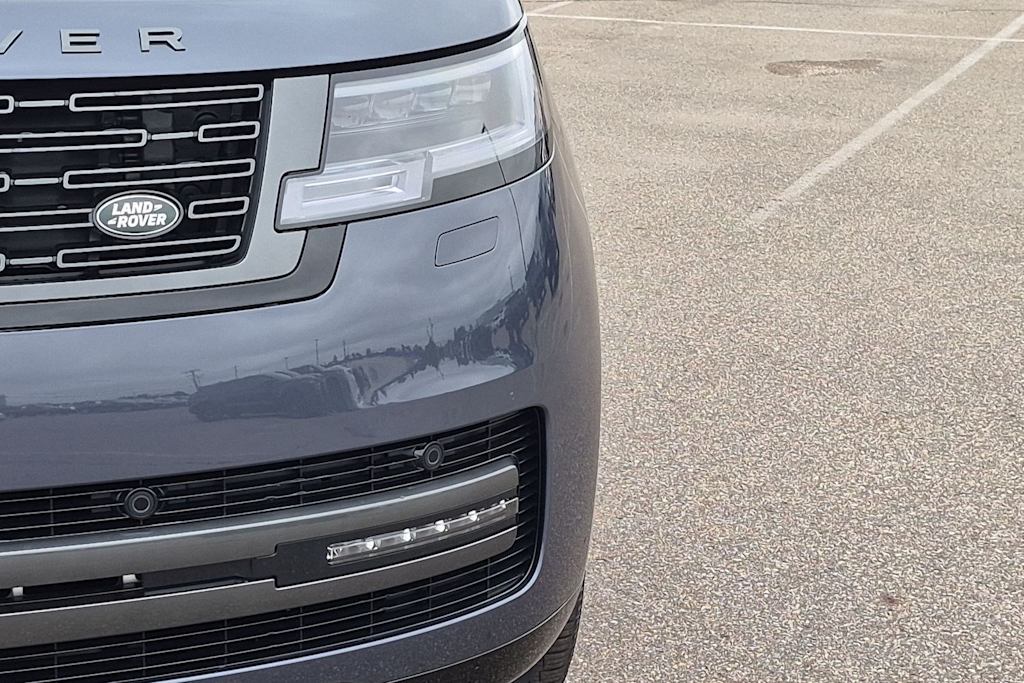 Thumbnail: 2026 Land Rover Range Rover - 23