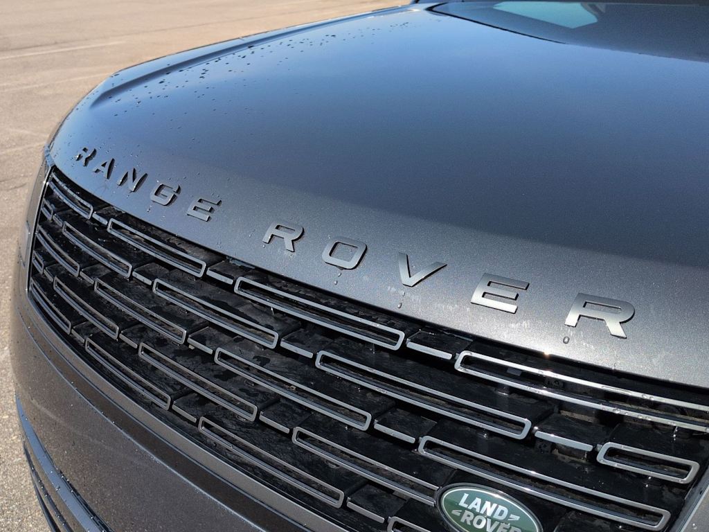 Thumbnail: 2026 Land Rover Range Rover - 24