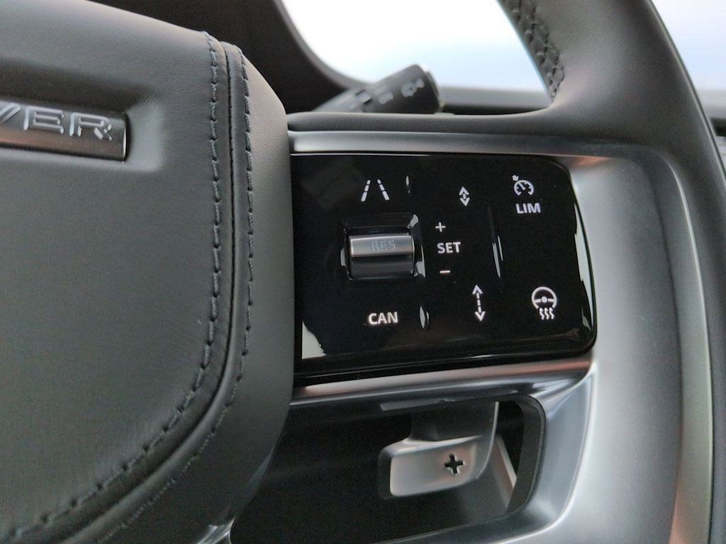 Thumbnail: 2026 Land Rover Range Rover - 31