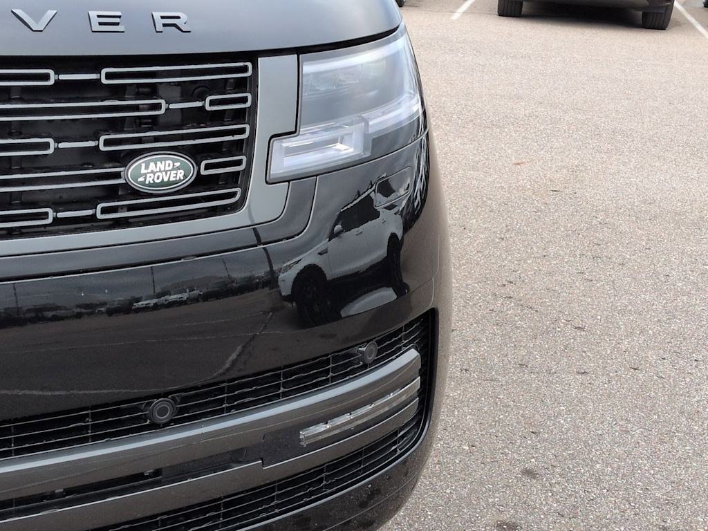 Thumbnail: 2026 Land Rover Range Rover - 23