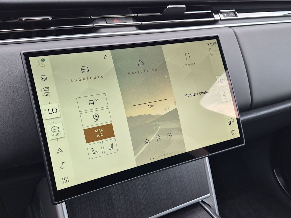 Thumbnail: 2026 Land Rover Range Rover - 14