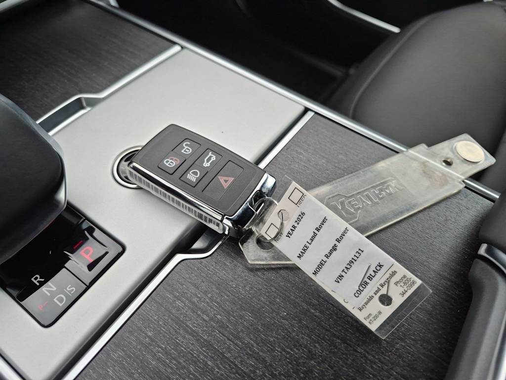 Thumbnail: 2026 Land Rover Range Rover - 17