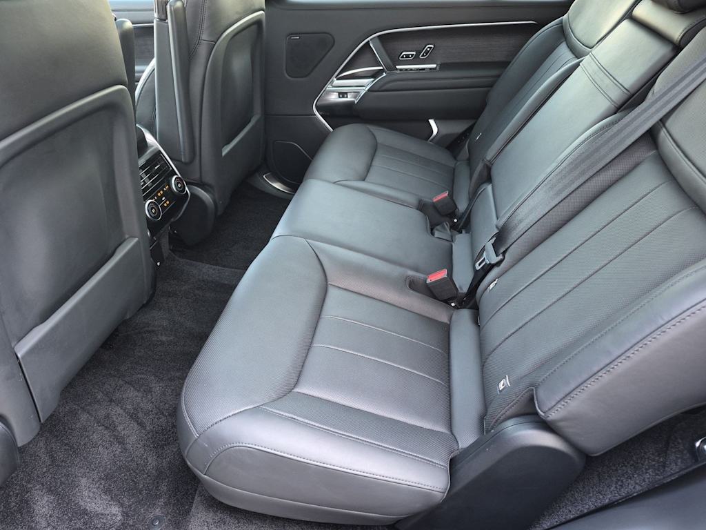 Thumbnail: 2024 Land Rover Range Rover - 28
