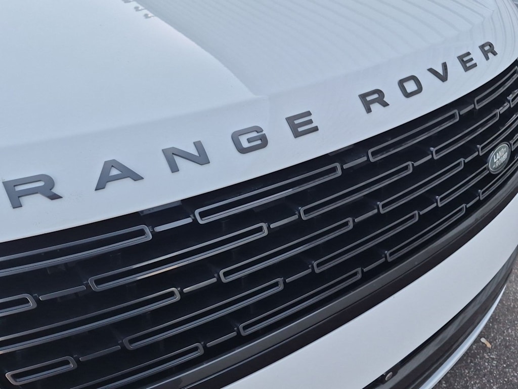 Thumbnail: 2024 Land Rover Range Rover - 24