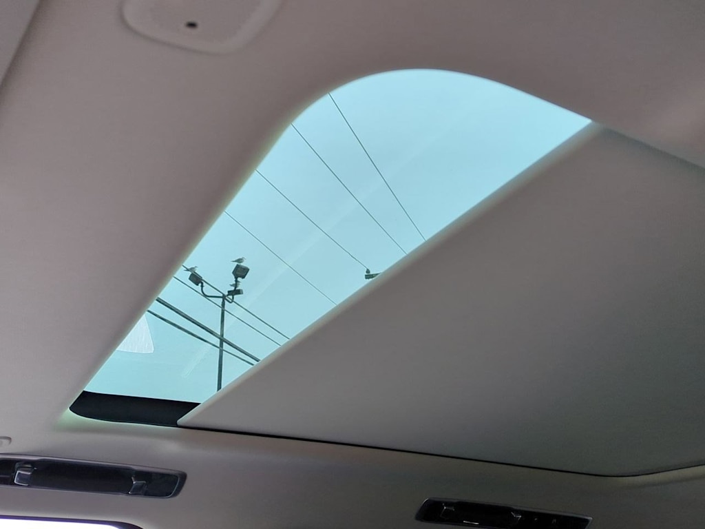 Thumbnail: 2025 Land Rover Range Rover - 18