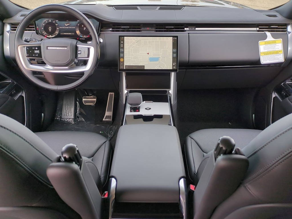 Thumbnail: 2025 Land Rover Range Rover - 9